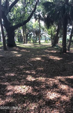 20 Harbor River Circle, St. Helena Island, SC 29920