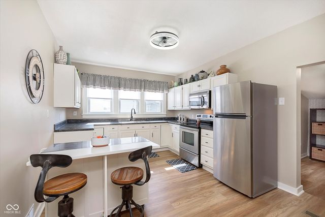 1609 S G Street, Elwood, IN 46036