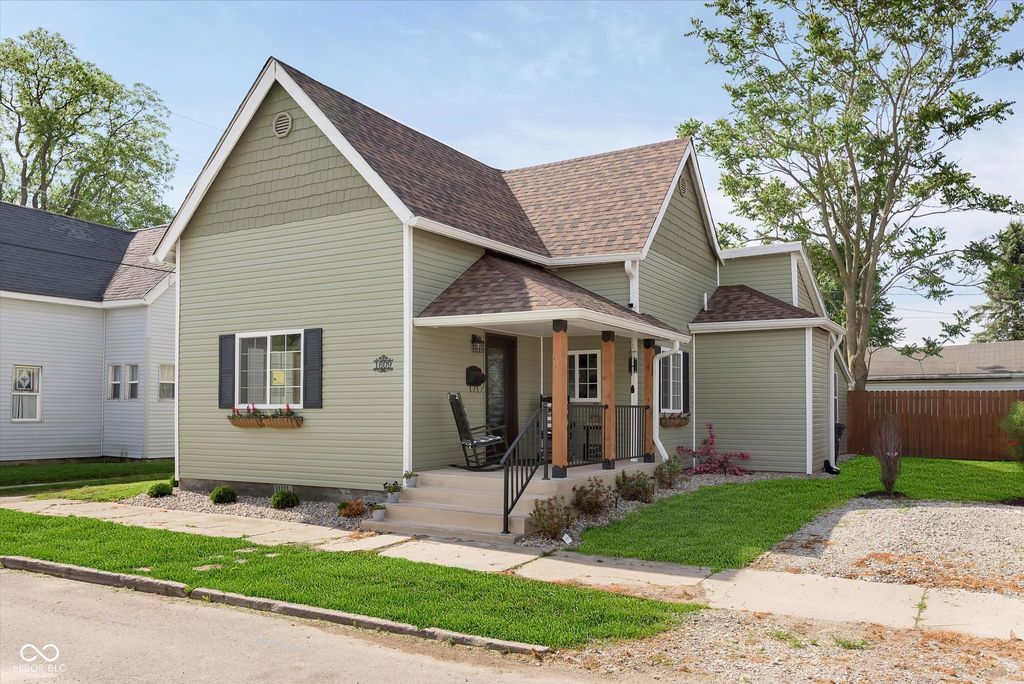 1609 S G Street, Elwood, IN 46036