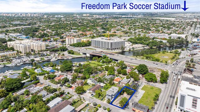 1976 NW 25th Ave, Miami, FL 33125