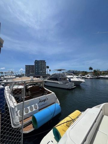 1976 NW 25th Ave, Miami, FL 33125