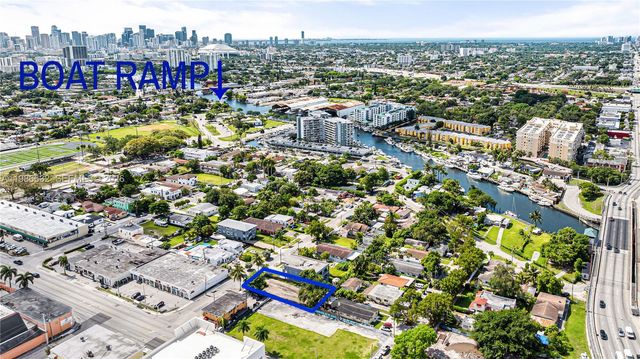 1976 NW 25th Ave, Miami, FL 33125