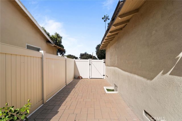1502 Stillman, Redlands, CA 92374