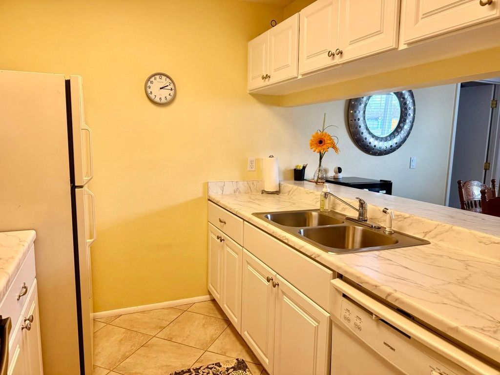 Image 15 of property listing at 3863 59TH AVENUE W 4189, Bradenton, FL 34210