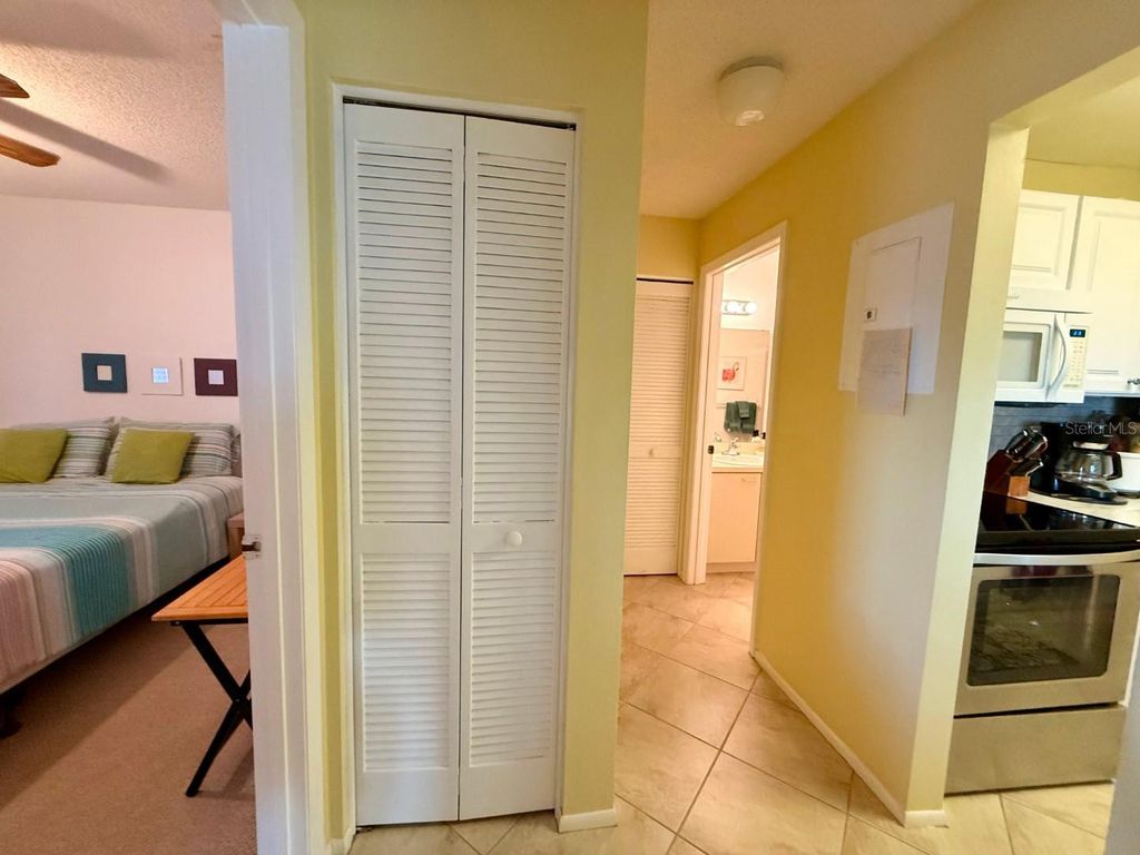 Image 28 of property listing at 3863 59TH AVENUE W 4189, Bradenton, FL 34210