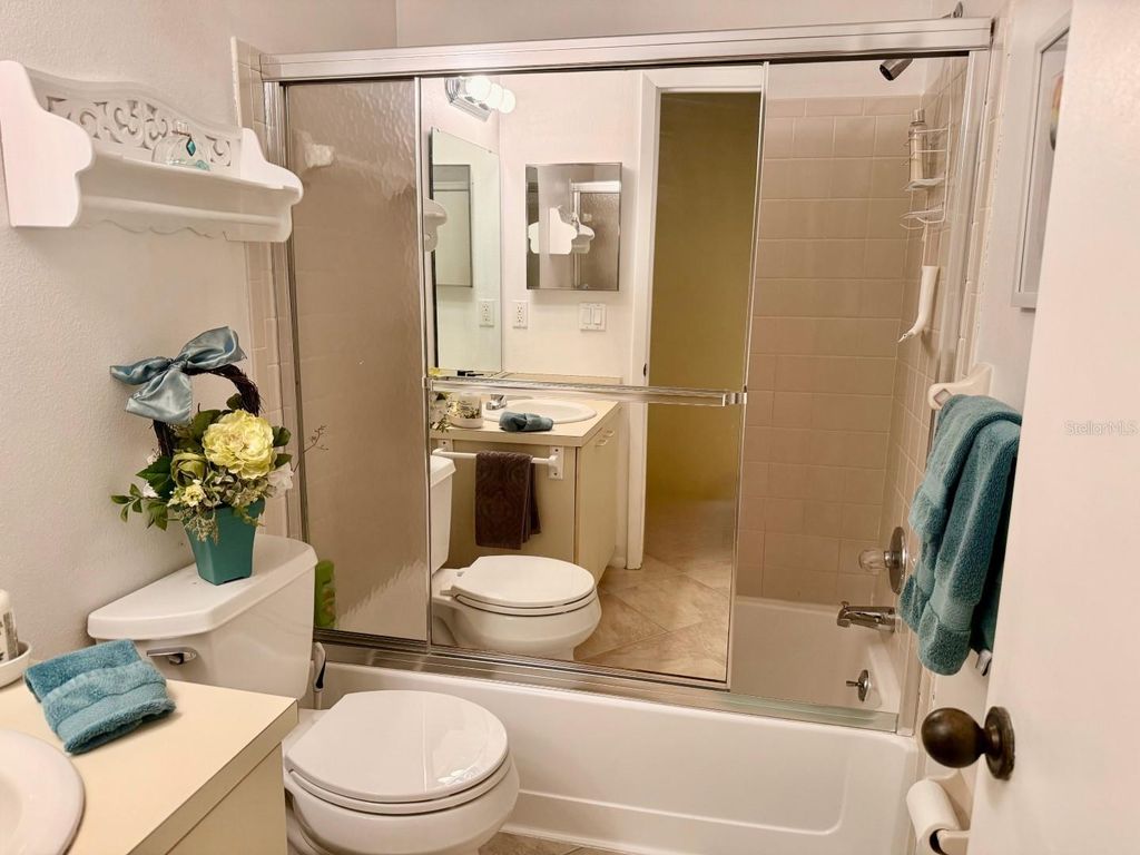 Image 33 of property listing at 3863 59TH AVENUE W 4189, Bradenton, FL 34210