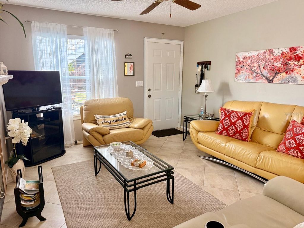 Image 6 of property listing at 3863 59TH AVENUE W 4189, Bradenton, FL 34210