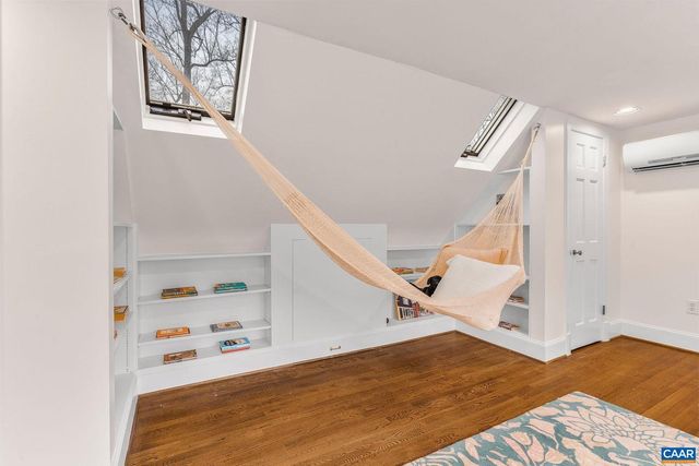 1820 FENDALL AVE, Charlottesville, VA 22903