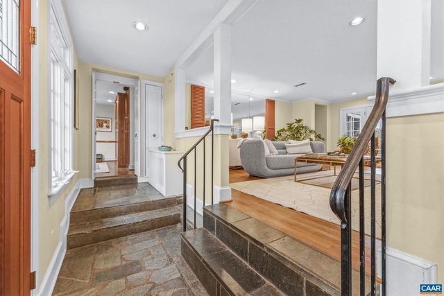 1820 FENDALL AVE, Charlottesville, VA 22903