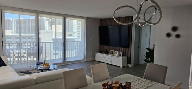 17600 N Bay Rd N906, Sunny Isles Beach, FL 33160