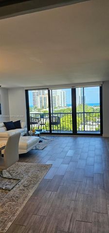 17600 N Bay Rd N906, Sunny Isles Beach, FL 33160