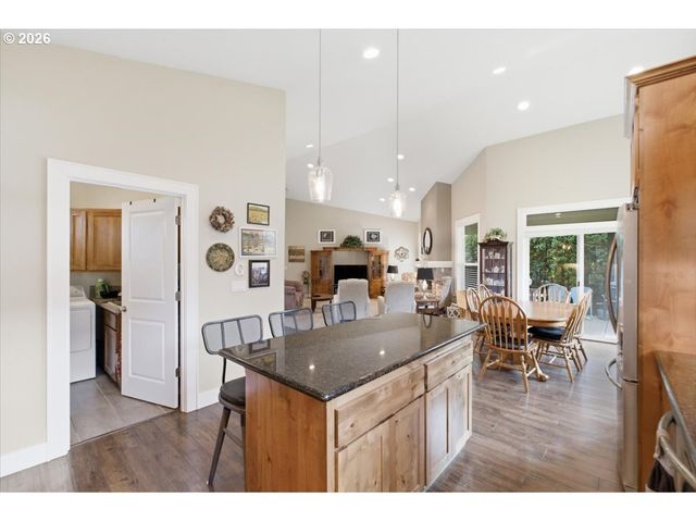 5635 WIGEON St, Salem, OR 97306