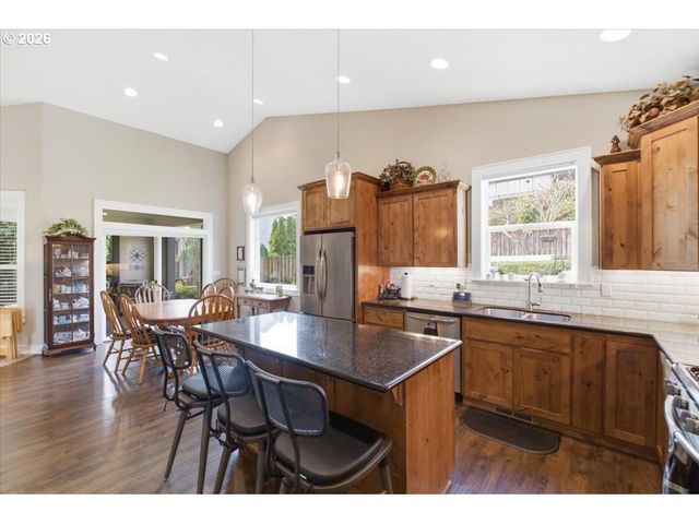 5635 WIGEON St, Salem, OR 97306