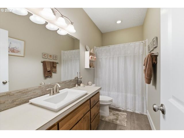 5635 WIGEON St, Salem, OR 97306