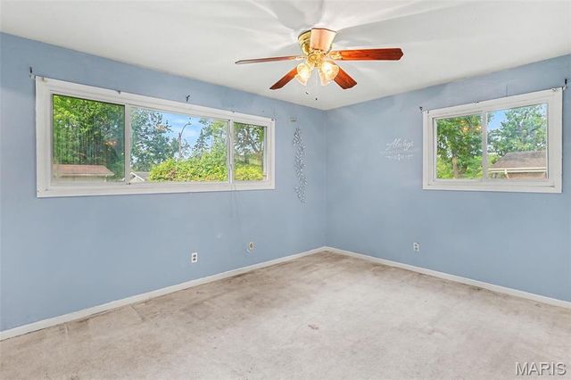 2425 Brook Drive, Florissant, MO 63033
