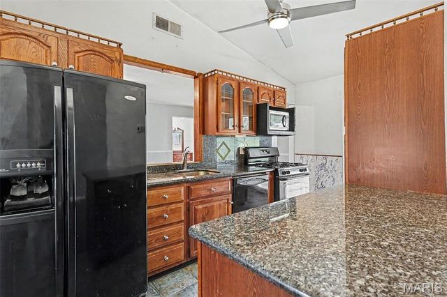 2425 Brook Drive, Florissant, MO 63033