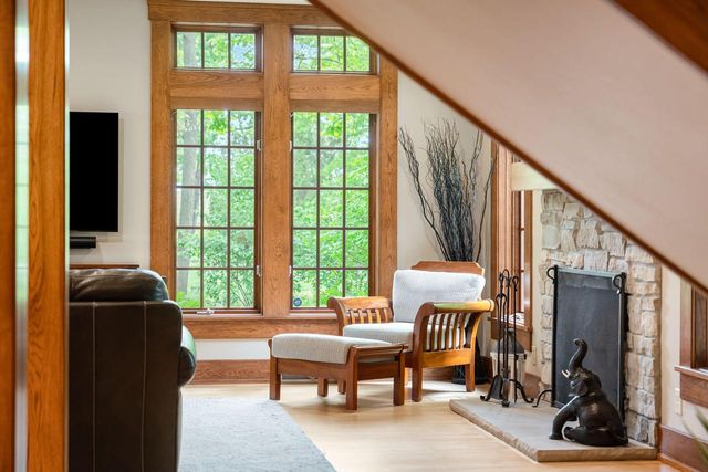 7541 S Cambridge DRIVE, Franklin, WI 53132