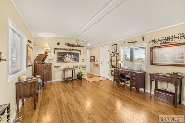 1705 N Pinewood Drive, Idaho Falls, ID 83401