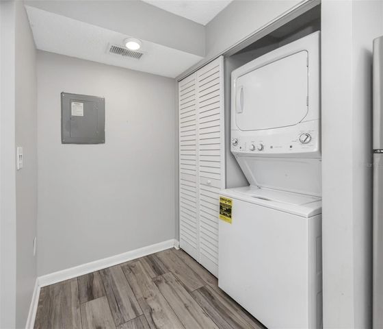 1281 PINE RIDGE CIRCLE E A2, Tarpon Springs, FL 34688