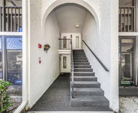 1281 PINE RIDGE CIRCLE E A2, Tarpon Springs, FL 34688