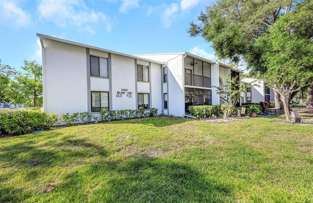 1281 PINE RIDGE CIRCLE E A2, Tarpon Springs, FL 34688