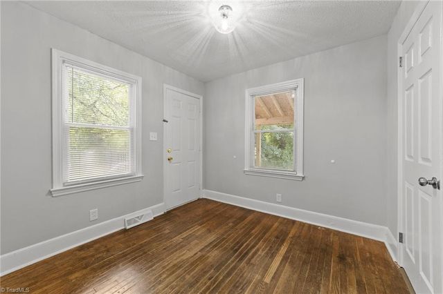 908 Lincoln Street, Greensboro, NC 27401