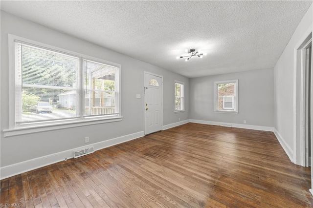 908 Lincoln Street, Greensboro, NC 27401