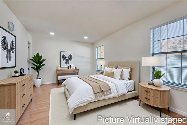 1402 Timber Oaks Road, Edison, NJ 08820