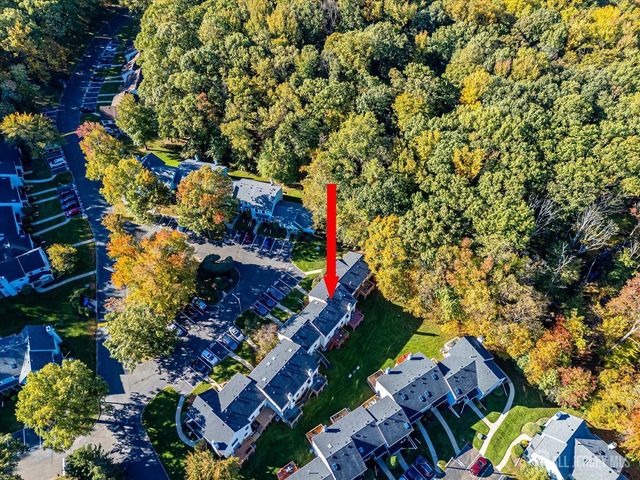 1402 Timber Oaks Road, Edison, NJ 08820