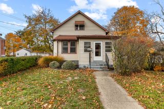 458 Thompson Avenue, East Haven, CT 06512