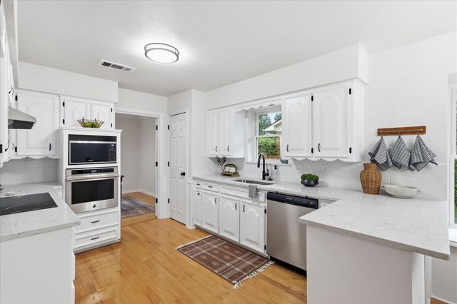1538 San Antone Lane, Lewisville, TX 75077