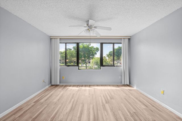 10837 W CLAIRMONT Circle 208, Tamarac, FL 33321