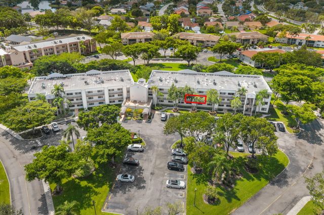 10837 W CLAIRMONT Circle 208, Tamarac, FL 33321