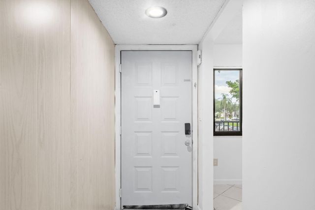 10837 W CLAIRMONT Circle 208, Tamarac, FL 33321
