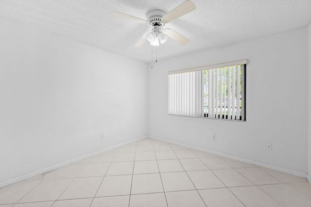 10837 W CLAIRMONT Circle 208, Tamarac, FL 33321