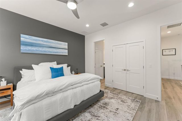 131 OAK LAUREL DRIVE, Winter Garden, FL 34787