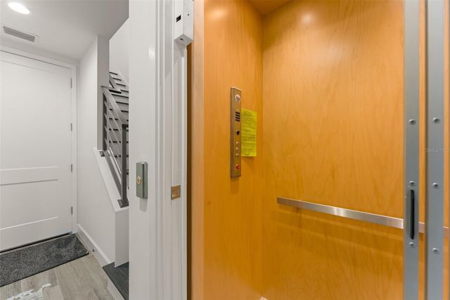 131 OAK LAUREL DRIVE, Winter Garden, FL 34787