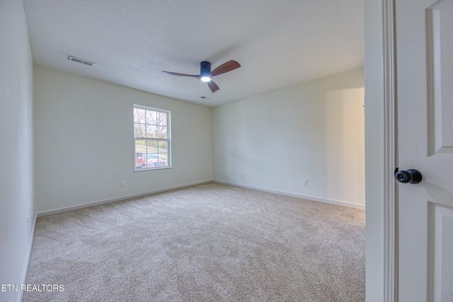 18917 Martel Rd, Lenoir City, TN 37772