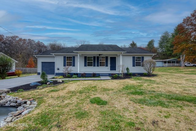 18917 Martel Rd, Lenoir City, TN 37772
