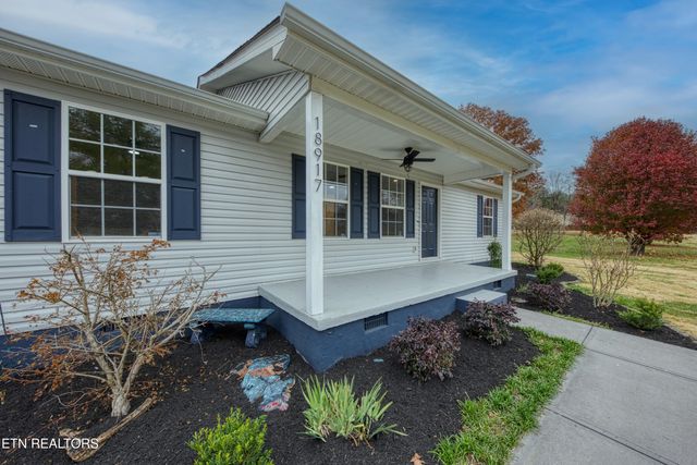 18917 Martel Rd, Lenoir City, TN 37772