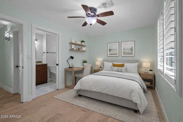 6826 E EDGEMONT Avenue, Scottsdale, AZ 85257