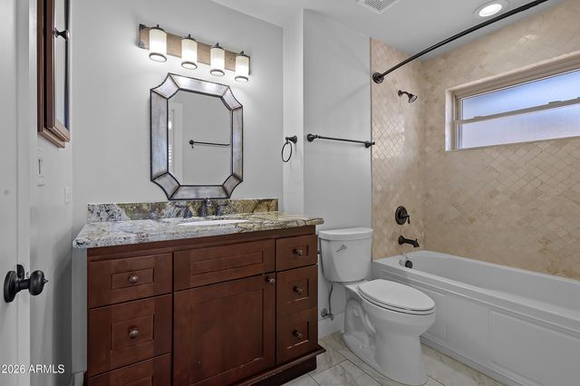 6826 E EDGEMONT Avenue, Scottsdale, AZ 85257