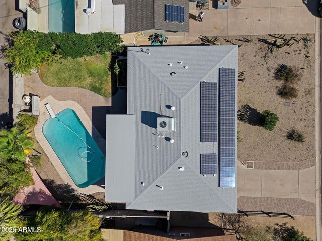 6826 E EDGEMONT Avenue, Scottsdale, AZ 85257