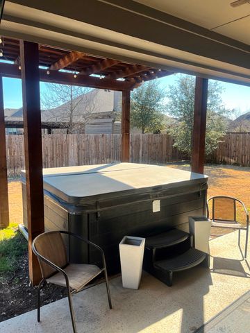 1504 Reagan Avenue, Waxahachie, TX 75165