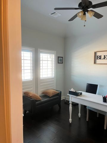 1504 Reagan Avenue, Waxahachie, TX 75165