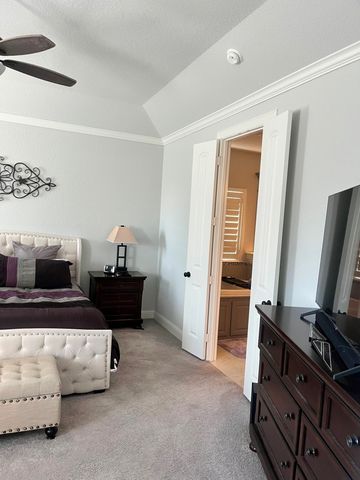 1504 Reagan Avenue, Waxahachie, TX 75165