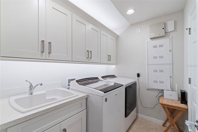 3815 BRIGHTON PARK CIRCLE, Orlando, FL 32812