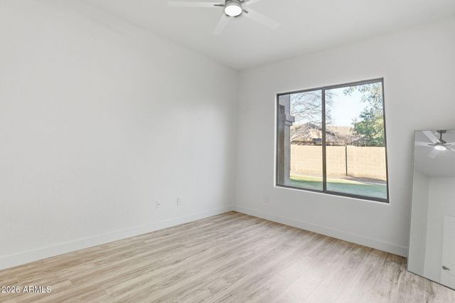 3945 S CACTUS WREN Drive, Chandler, AZ 85248