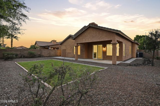 3945 S CACTUS WREN Drive, Chandler, AZ 85248