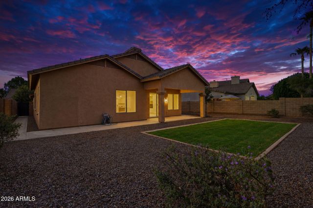 3945 S CACTUS WREN Drive, Chandler, AZ 85248